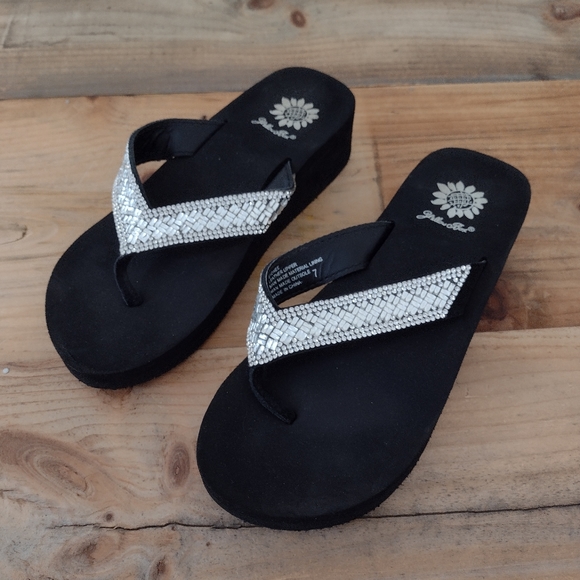 Yellow Box Shoes - Yellow Box Syndee Leather Platorm Wedge Basketweave Rhinestone Sandal Size 7